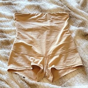 Maidenform Shape wear